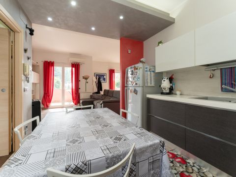 Via Pietro Maroncelli, 8 - Trecastagni