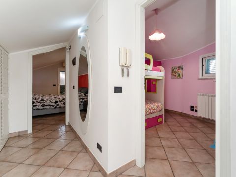 Via Pietro Maroncelli, 8 - Trecastagni