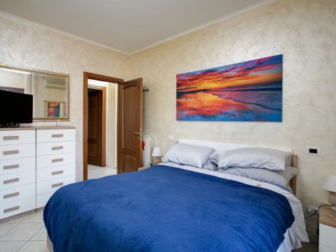 Via Lino Liviabella, 99 - Roma