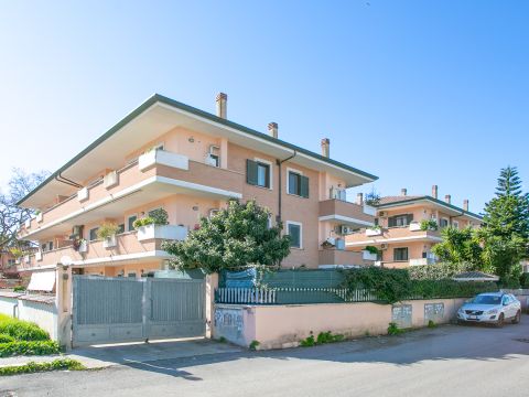 Via Lino Liviabella, 99 - Roma