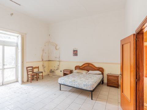 Corso V. Emanuele, 129 - Angri