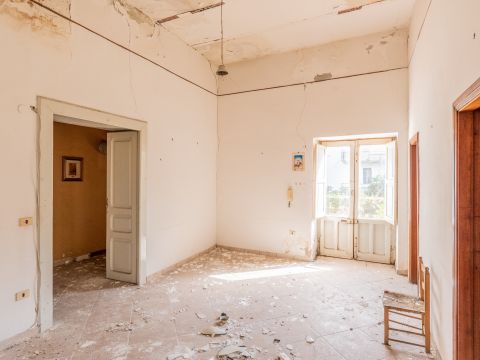 Corso V. Emanuele, 129 - Angri