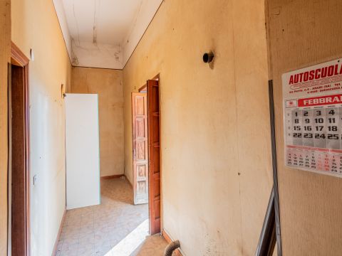 Corso V. Emanuele, 129 - Angri