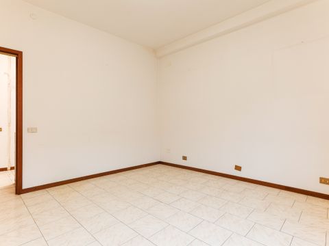 Via Golinelli, 21 - Segrate