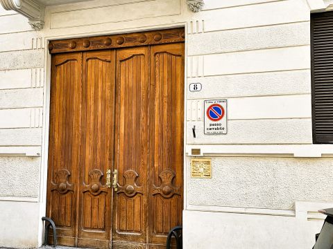 Via Michele Schina, 8 - Torino