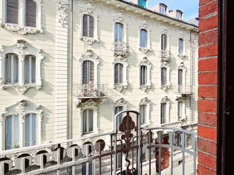 Via Michele Schina, 8 - Torino