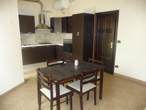 Via Giacomo Leopardi, 3 - Parma