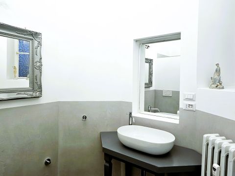 Via Giuseppe Talucchi, 1 - Torino