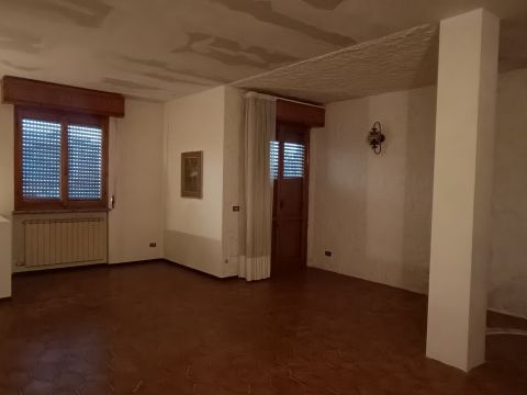 Viale dei Mille, 31 - Mede