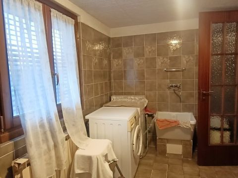 Viale dei Mille, 31 - Mede