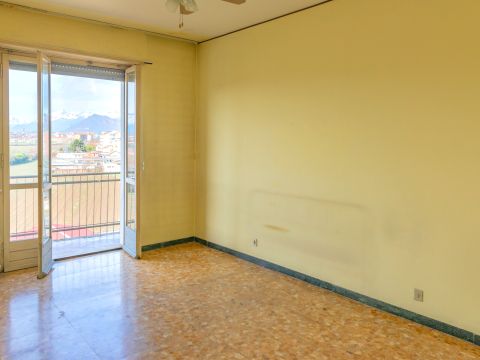 Via La Thuile, 73 - Torino