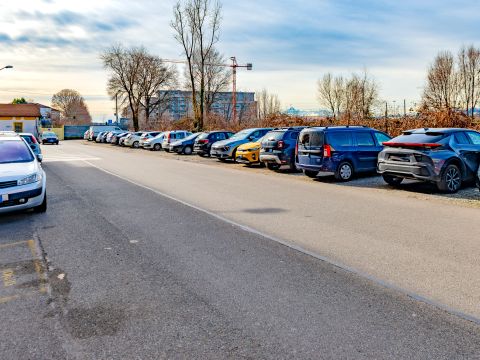 Via La Thuile, 73 - Torino