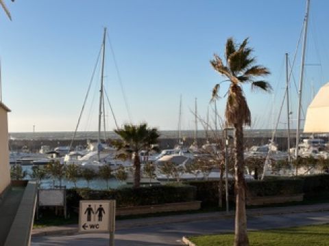 Piazza della Vittoria, 7 - San Vincenzo