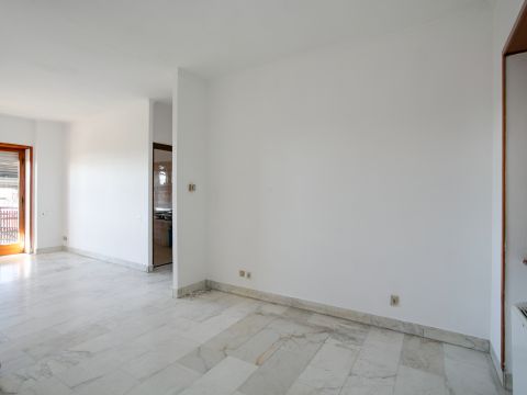 Via di Torre Rossa, 35 - Roma