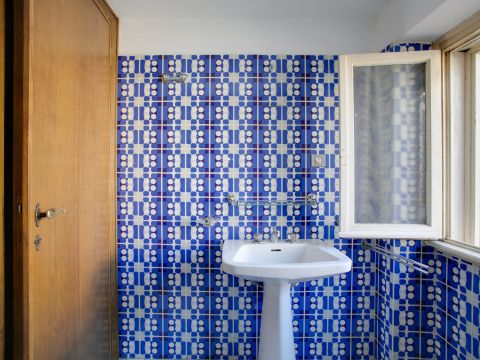 Via di Torre Rossa, 35 - Roma