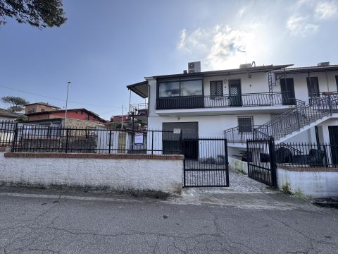 Via Vittorio Alpe - Roma