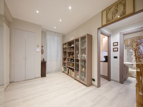 Via Gian Battista Monti, 36 - Genova