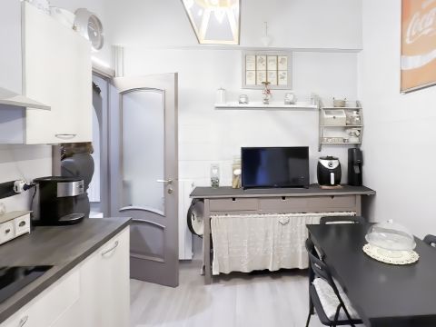 Via Gian Battista Monti, 36 - Genova