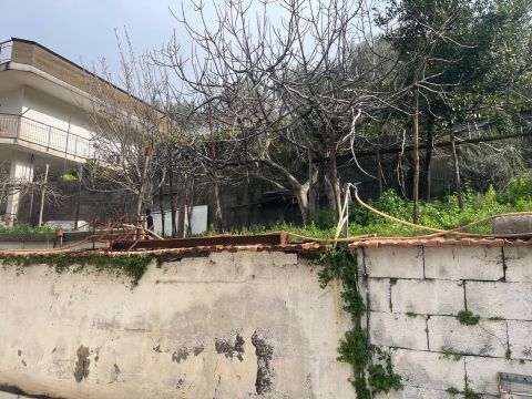 Via Mutulano, 20 - Lettere