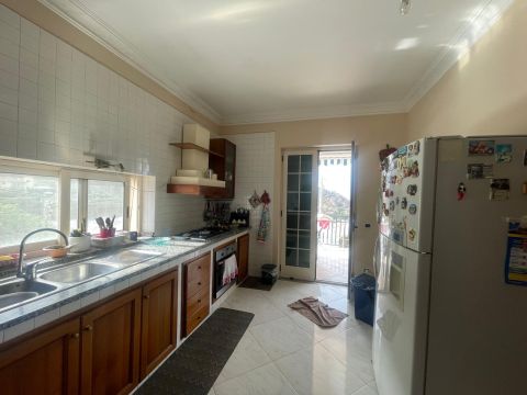 Via Mutulano, 20 - Lettere