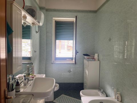 Via Mutulano, 20 - Lettere