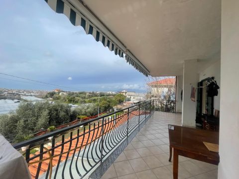 Via Mutulano, 20 - Lettere