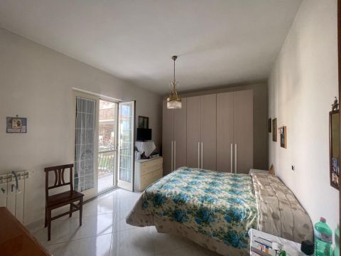 Via Mutulano, 20 - Lettere