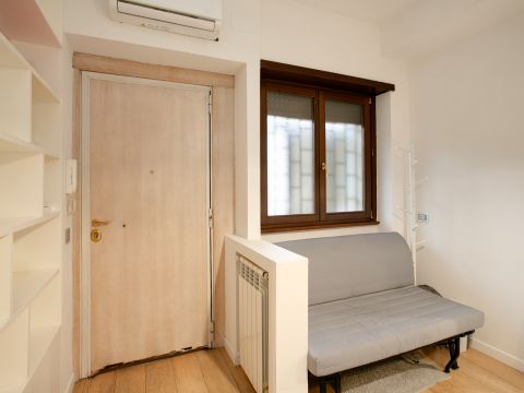 Via Salaria, 348a - Roma