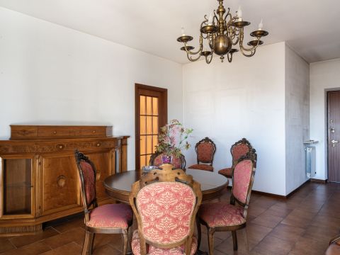 Via XXV Aprile, 32 - Mede