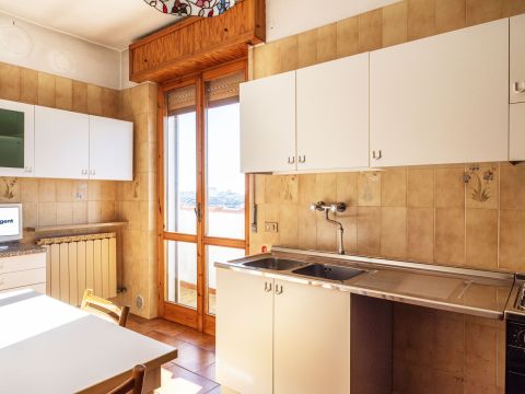 Via XXV Aprile, 32 - Mede