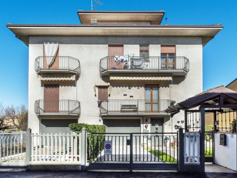 Via XXV Aprile, 32 - Mede