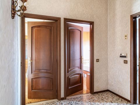 Viale Martiri della Libertà, 58 - Mede