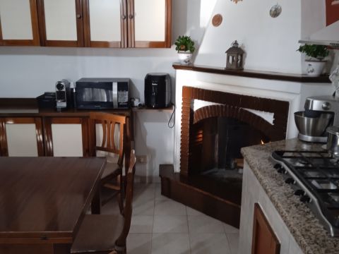 Via Carrara 9 - Latina