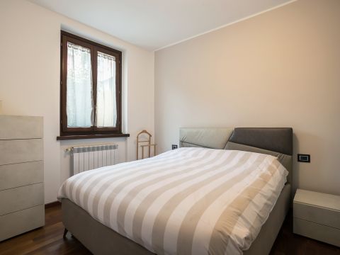 Via Sandro Pertini, 22 - Treviolo