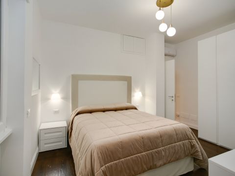 Via di Torre Rossa, 35 - Roma