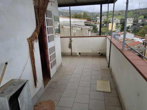 Via Giacomo Leopardi, 36 - Gioiosa Ionica