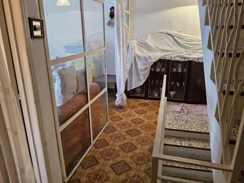 Via Giacomo Leopardi, 36 - Gioiosa Ionica