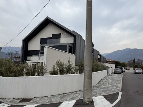 Via San Tarcisio, 32 - Bassano Del Grappa