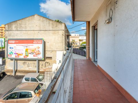 Via Vittorio Emanuele da Bormida, 45 - Catania