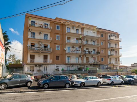 Via Vittorio Emanuele da Bormida, 45 - Catania