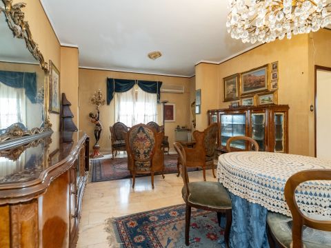 Via Vittorio Emanuele Orlando, 182 - Catania