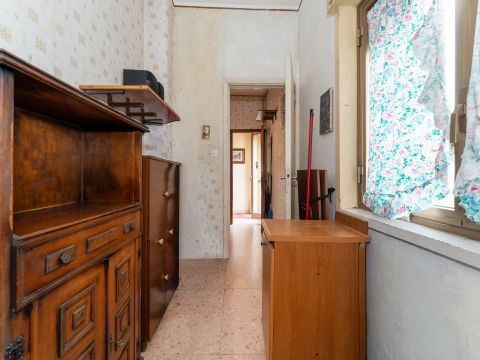 Via Vittorio Emanuele Orlando, 182 - Catania