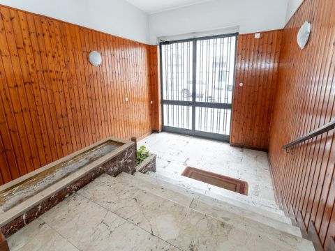 Via Vittorio Emanuele Orlando, 182 - Catania