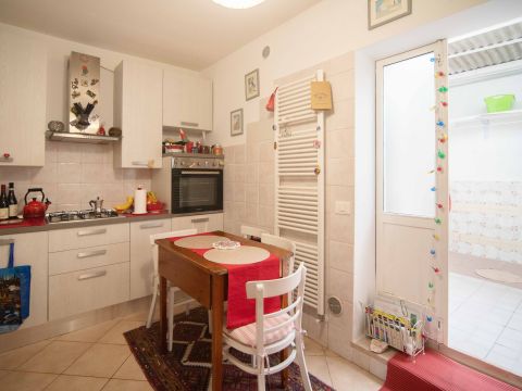 Via Flaminia, 365 - Fano