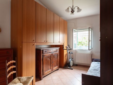 Via di Quarrata, 13 - Livorno