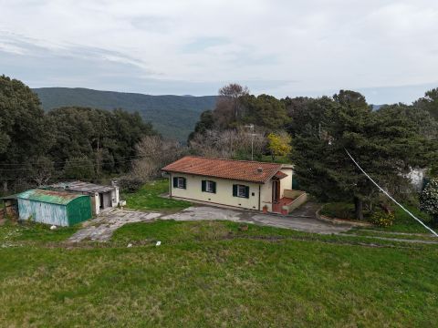 Via di Quarrata, 13 - Livorno