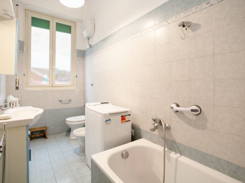 Via Genzano, 128 - Roma