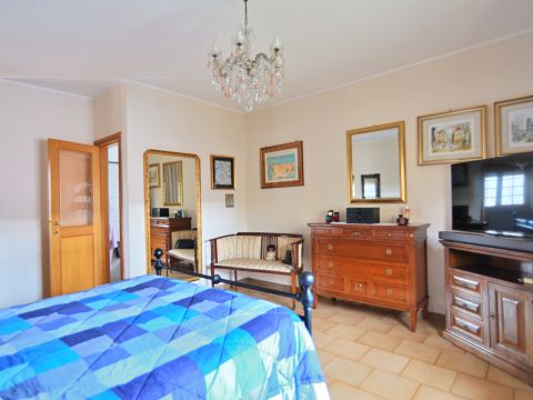 Via Ombrone, 5 - Latina