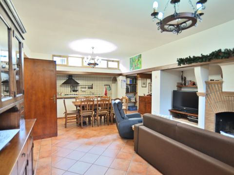 Via Ombrone, 5 - Latina