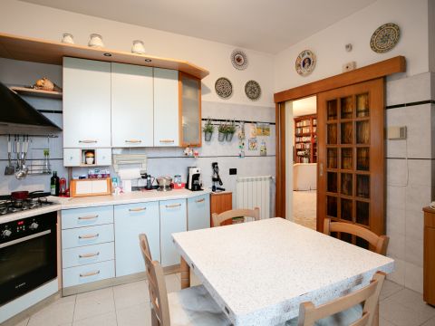 Via Bosco Marengo, 59 - Roma